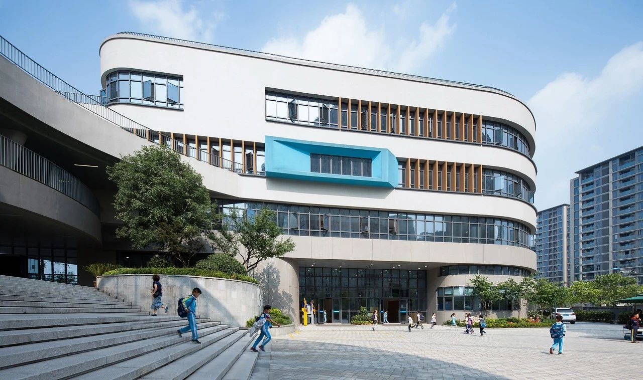 杭州市胜利小学新城校区及附属幼儿园 / 浙江大学建筑设计研究院 杭州市胜利小学新城校区及附属幼儿园 / 浙江大学建筑设计研究院