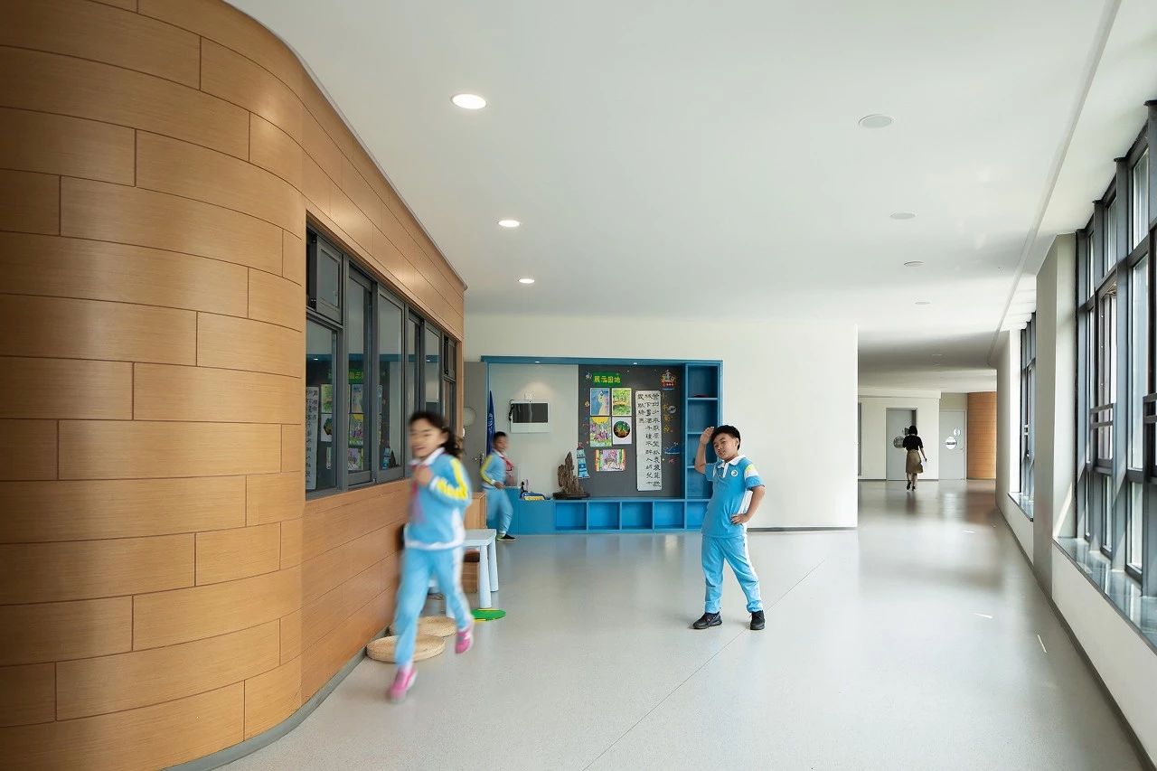 杭州市胜利小学新城校区及附属幼儿园 / 浙江大学建筑设计研究院 杭州市胜利小学新城校区及附属幼儿园 / 浙江大学建筑设计研究院
