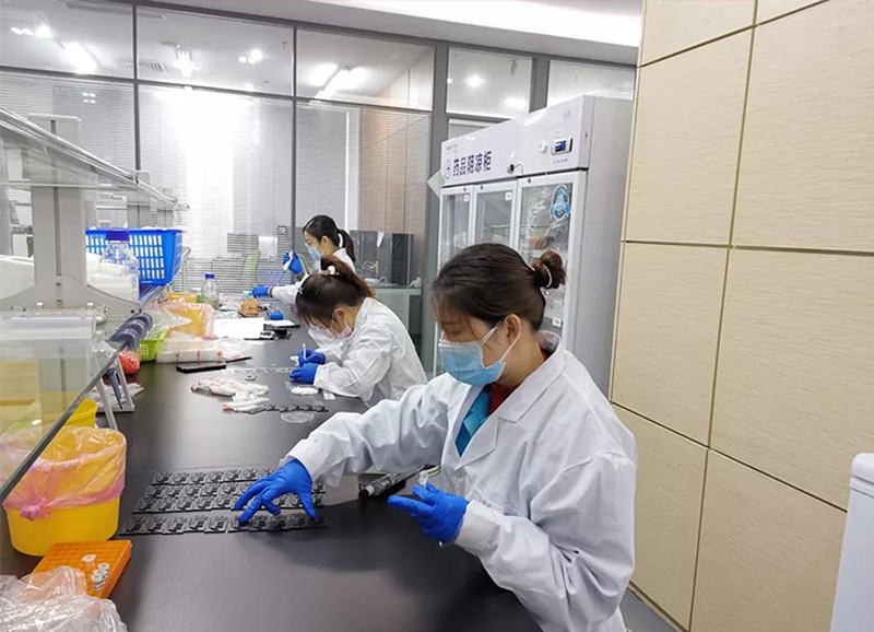 重磅!I 全球首家微流控新冠病毒化学发光芯片 重磅!I 全球首家微流控新冠病毒化学发光芯片