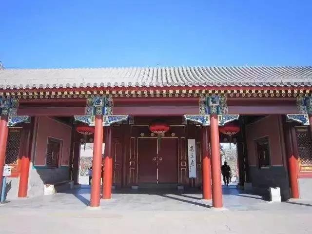 要建别墅先看看门是怎么回事?老祖宗对门的理解 要建别墅先看看门是怎么回事?老祖宗对门的理解
