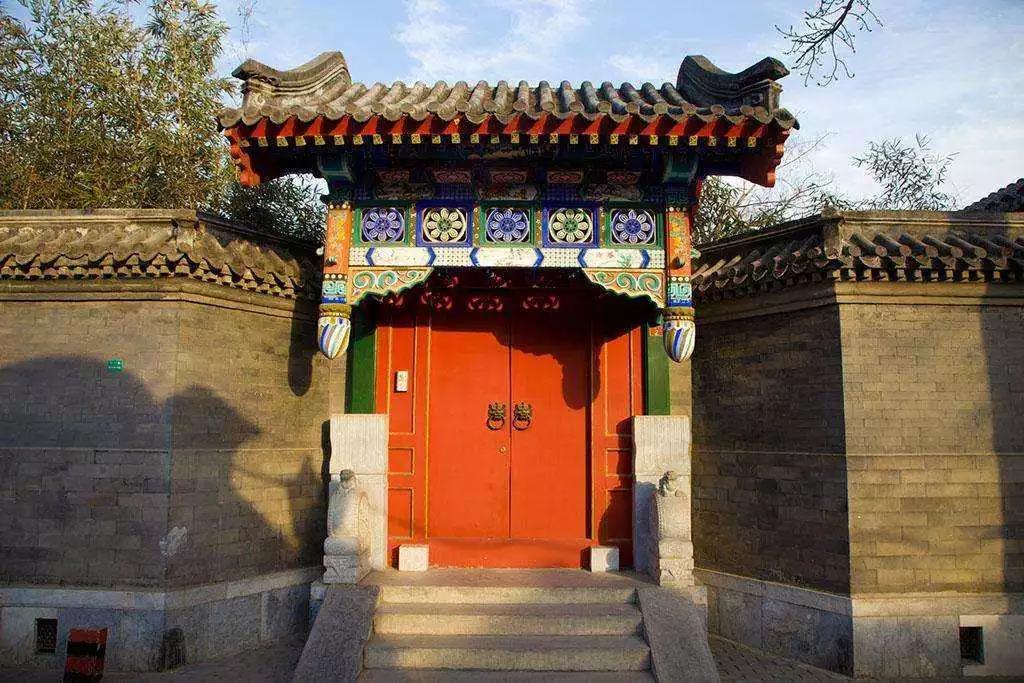 要建别墅先看看门是怎么回事?老祖宗对门的理解 要建别墅先看看门是怎么回事?老祖宗对门的理解