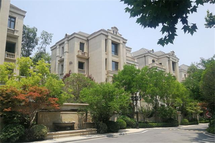 热水 - 鸿园别墅平板太阳能系统