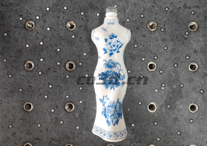 3D scan of blue and white porcelain vase