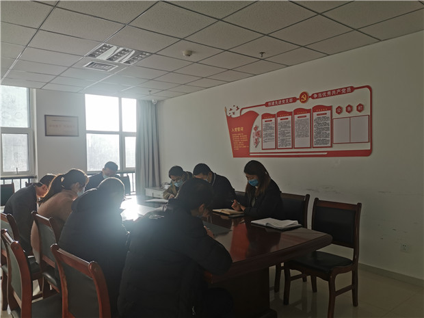 发挥党员模范作用,打赢疫情阻击战 发挥党员模范作用,打赢疫情阻击战