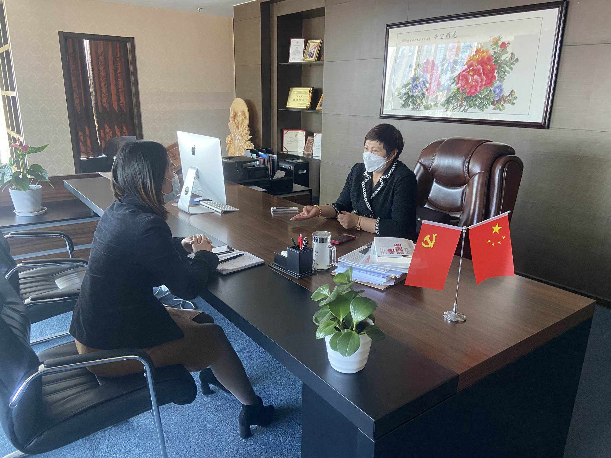 北京常氏鸿图集团企业新闻——集团董事长魏丽虹与企业高管就2020年集团发展方向进行会议商讨 北京常氏鸿图集团企业新闻——集团董事长魏丽虹与企业高管就2020年集团发展方向进行会议商讨