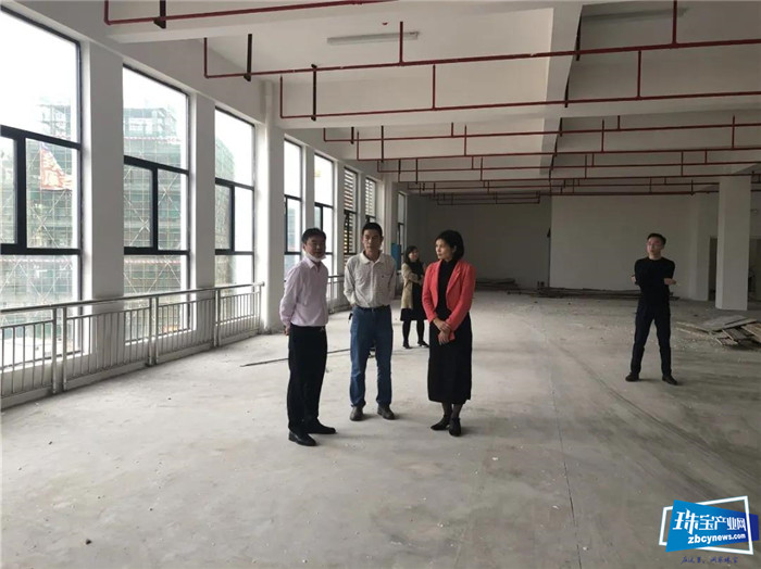 栽下梧桐树 引得凤凰来——深圳珠宝企业考察广西平桂黄金珠宝城 栽下梧桐树 引得凤凰来——深圳珠宝企业考察广西平桂黄金珠宝城