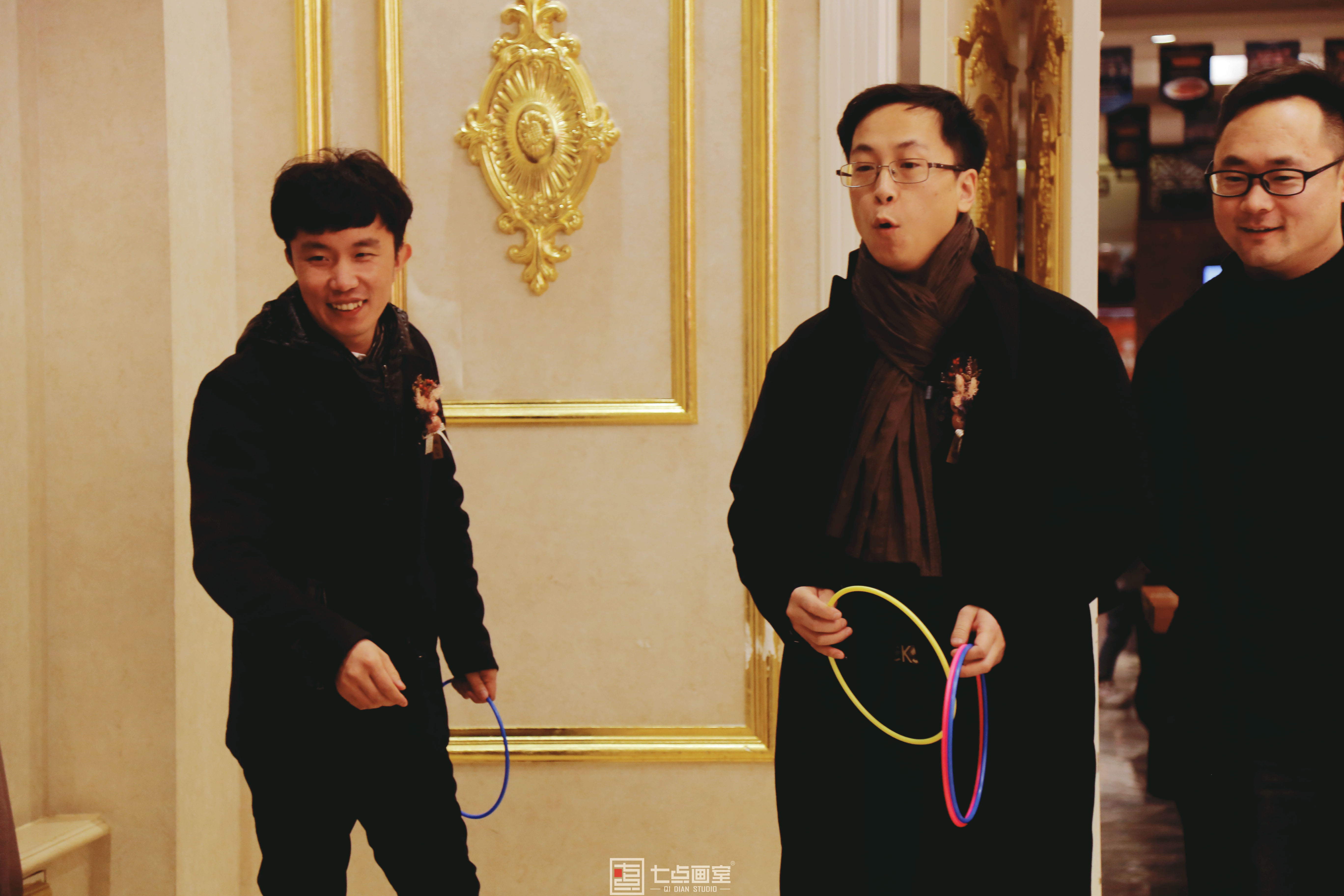 2020七点年会,让我们继续乘风破浪,再创辉煌 2020七点年会,让我们继续乘风破浪,再创辉煌