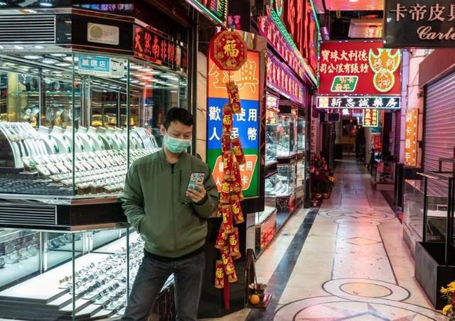 溢价消失!全球疯抢实物黄金之际 难觅中国消费者身影 溢价消失!全球疯抢实物黄金之际 难觅中国消费者身影