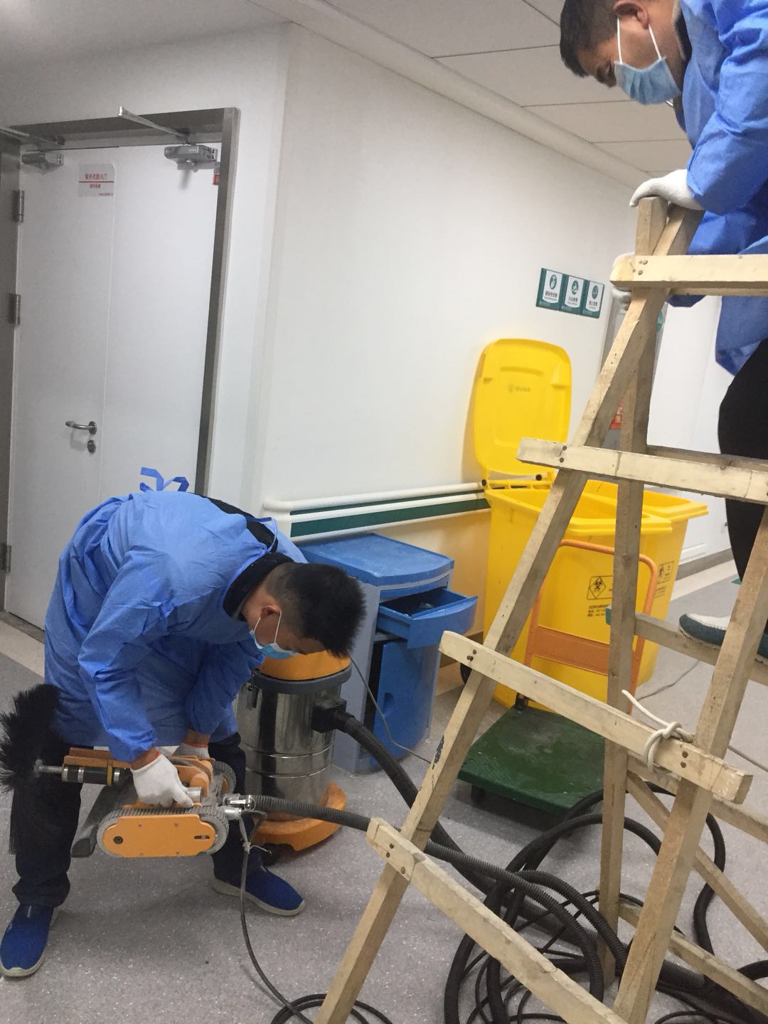 武汉公共场所中央空调通风管道专业清洗消毒服务