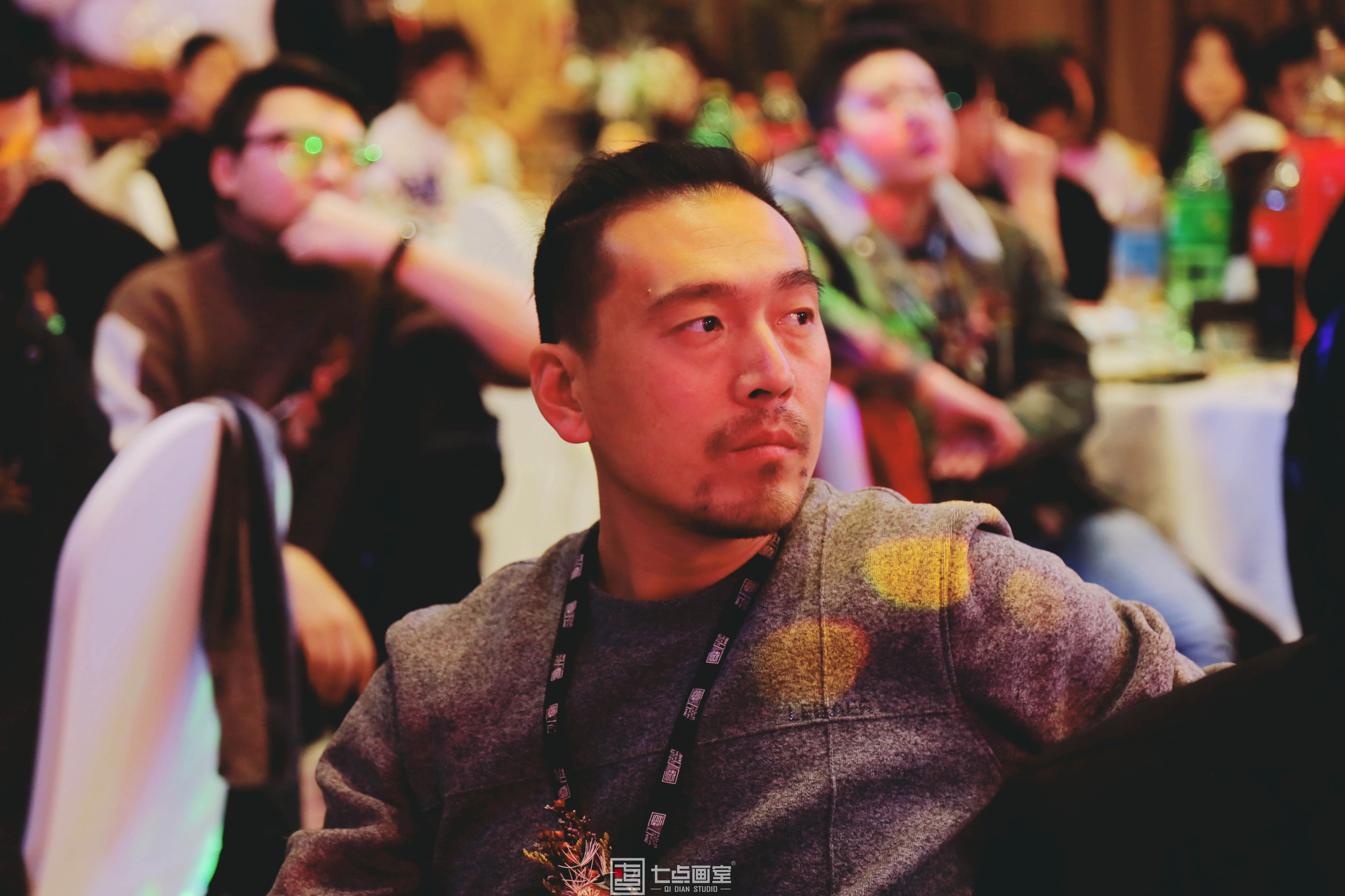 2020七点年会,让我们继续乘风破浪,再创辉煌 2020七点年会,让我们继续乘风破浪,再创辉煌