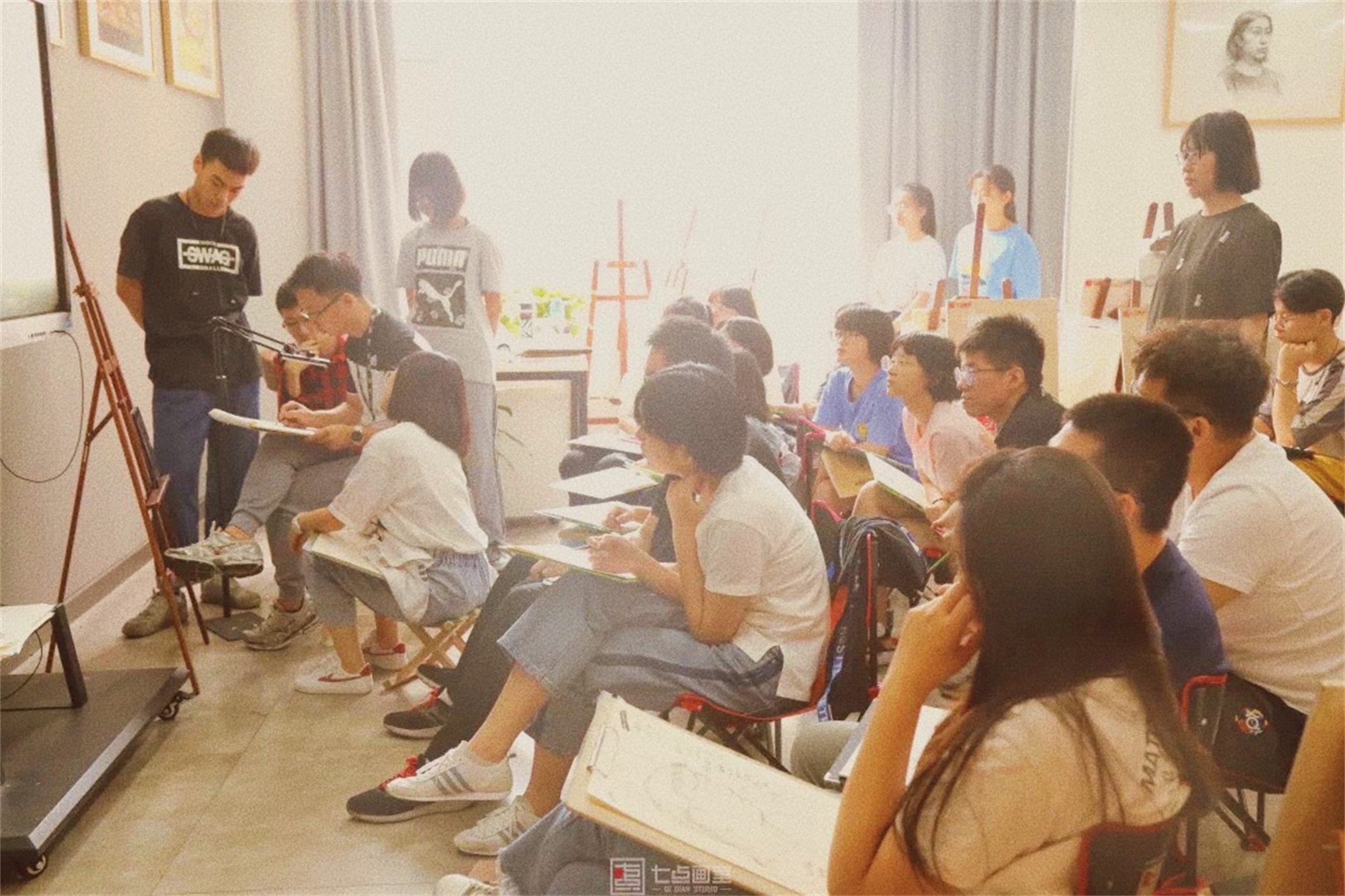 闭关的第N天真的想你们了,快来一键重启我们的快乐 闭关的第N天真的想你们了,快来一键重启我们的快乐