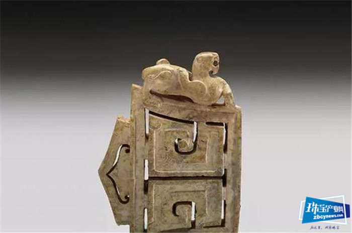 浅谈战汉两代玉器的不同艺术表达力 浅谈战汉两代玉器的不同艺术表达力