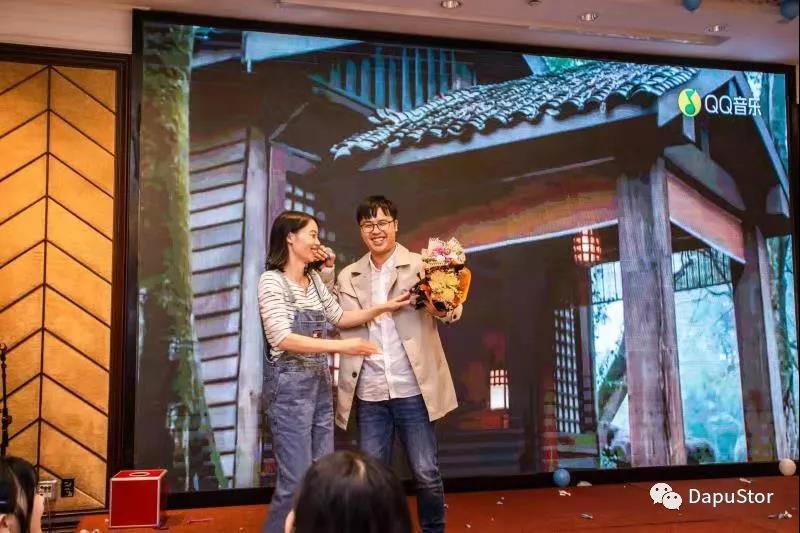 笃定前行 不负青春 笃定前行 不负青春