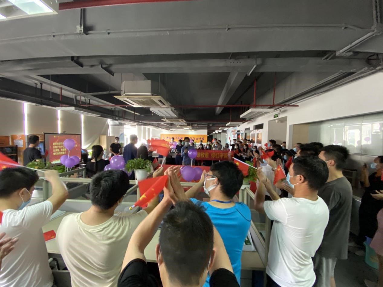 乘风破浪 感恩有你----英雄凯旋暨表彰大会 乘风破浪 感恩有你----英雄凯旋暨表彰大会