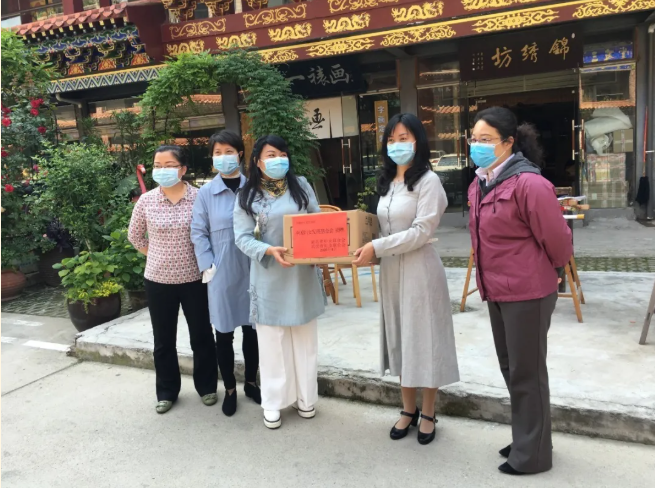 市妇联领导到武昌区调研,推进企业复工复产与手工、家政行业发展 市妇联领导到武昌区调研,推进企业复工复产与手工、家政行业发展