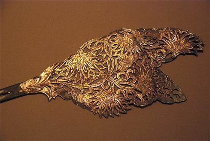 唐代生活探秘:为何唐代女性喜欢“穿金戴银”?有何历史渊源? 唐代生活探秘:为何唐代女性喜欢“穿金戴银”?有何历史渊源?