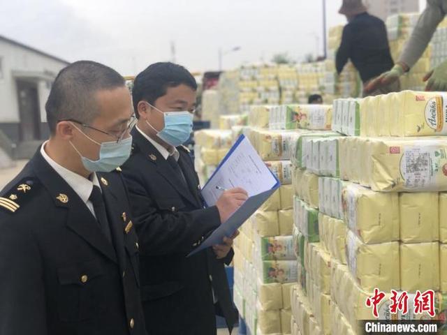 疫情之下,中国北疆用跨境电商“打通”国际贸易新通道 疫情之下,中国北疆用跨境电商“打通”国际贸易新通道