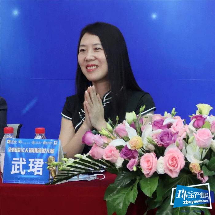 邹丹、梁晓敏和黄欢欢分别荣获冠亚季 慧略首届全国珠宝人销讲演说大赛总决赛圆满落幕 邹丹、梁晓敏和黄欢欢分别荣获冠亚季 慧略首届全国珠宝人销讲演说大赛总决赛圆满落幕