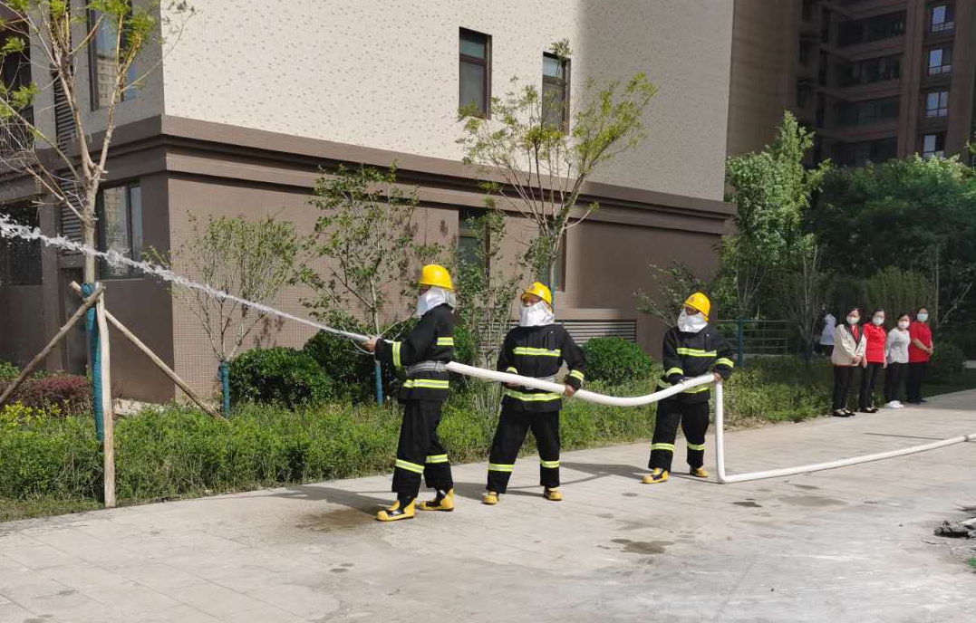 临汾分中心为后楼底社区开展消防演练活动