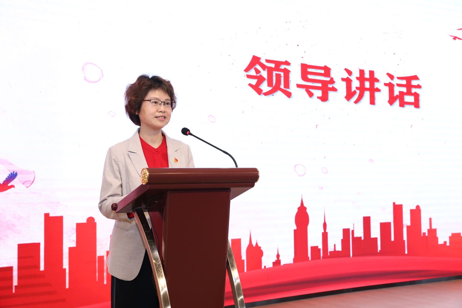 律师抗疫志愿者的“职业病”——合伙人王任佳律师参加“长相荟·精品党课”演讲 律师抗疫志愿者的“职业病”——合伙人王任佳律师参加“长相荟·精品党课”演讲