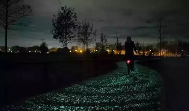 黑夜的浪漫:普利匡环保夜光彩色透水混凝土 黑夜的浪漫:普利匡环保夜光彩色透水混凝土