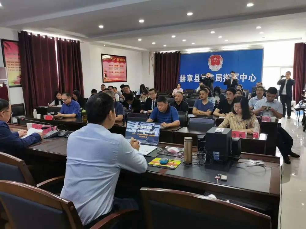 雄远党建 | 开展法律帮扶 决胜脱贫攻坚