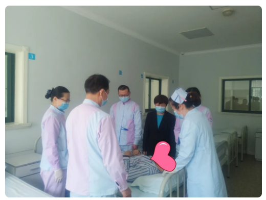 卫事康人：你努力工作的样子，真美！