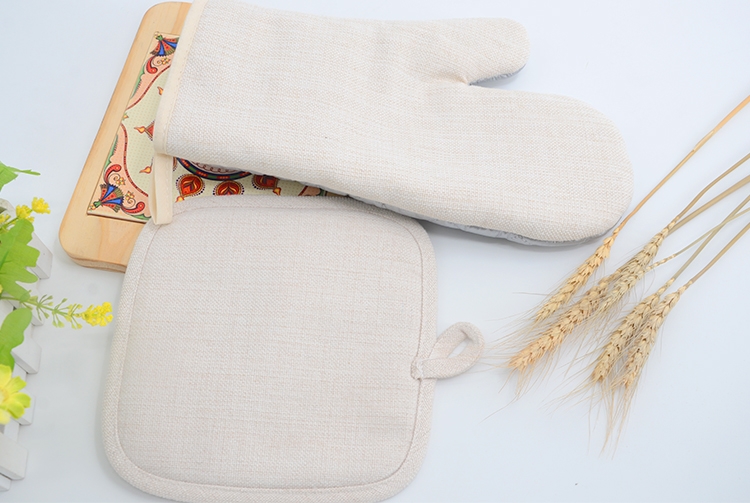 Blank linen oven mitt Blank linen oven mitt