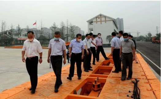 中国船舶中船应急参加四川省公路交通新型应急装备技术研讨会