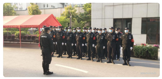 “爸”气十足，为爱付出！
