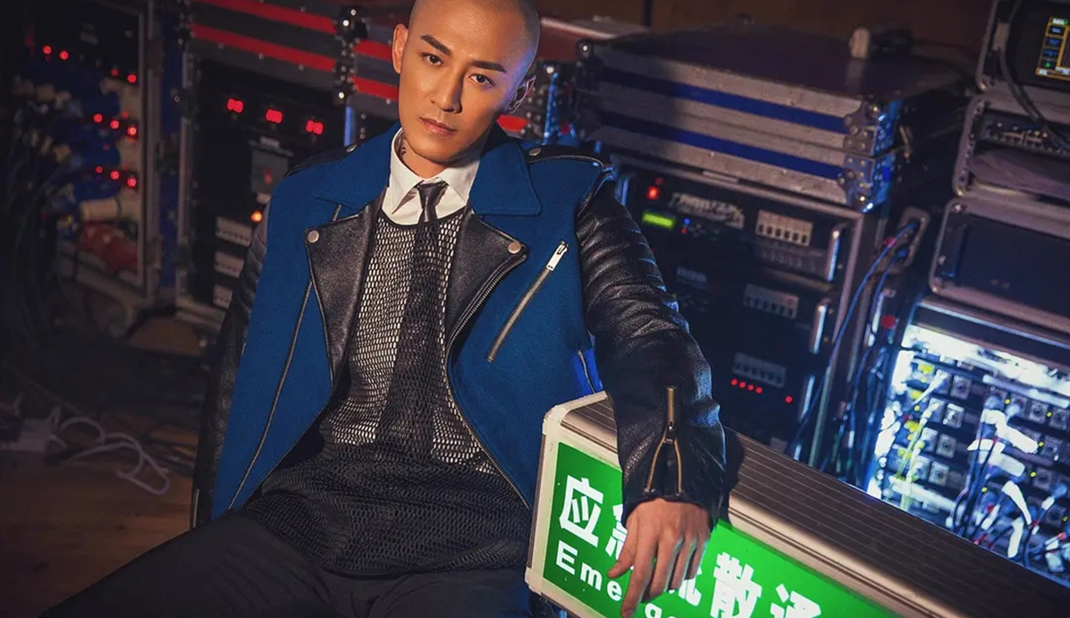 《新倚天屠龙记》 《新倚天屠龙记》