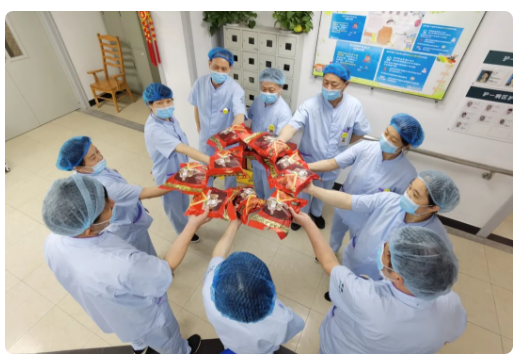 卫事康把爱送给最“粽”要的人！