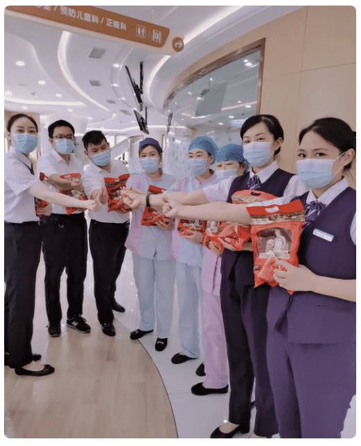 卫事康把爱送给最“粽”要的人！