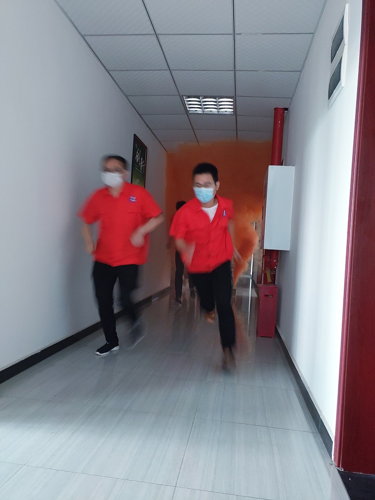 Chongqing Bozhang carries out fire drill and builds up safety defense line Chongqing Bozhang carries out fire drill and builds up safety defense line