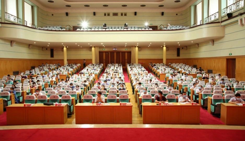 万博官网登录手机版本亮相第43届医院管理国际系列论坛,助力后疫情时代医院建设 万博官网登录手机版本亮相第43届医院管理国际系列论坛,助力后疫情时代医院建设