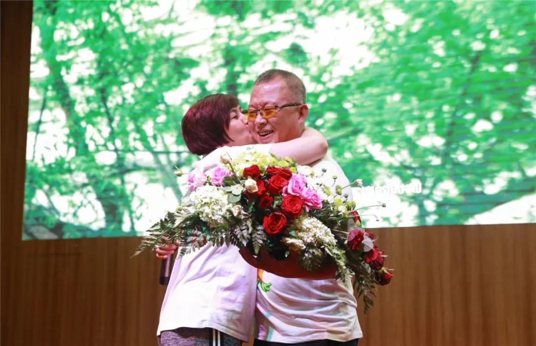 【完美森林】3周年美娜多感恩之旅完美收官! 【完美森林】3周年美娜多感恩之旅完美收官!