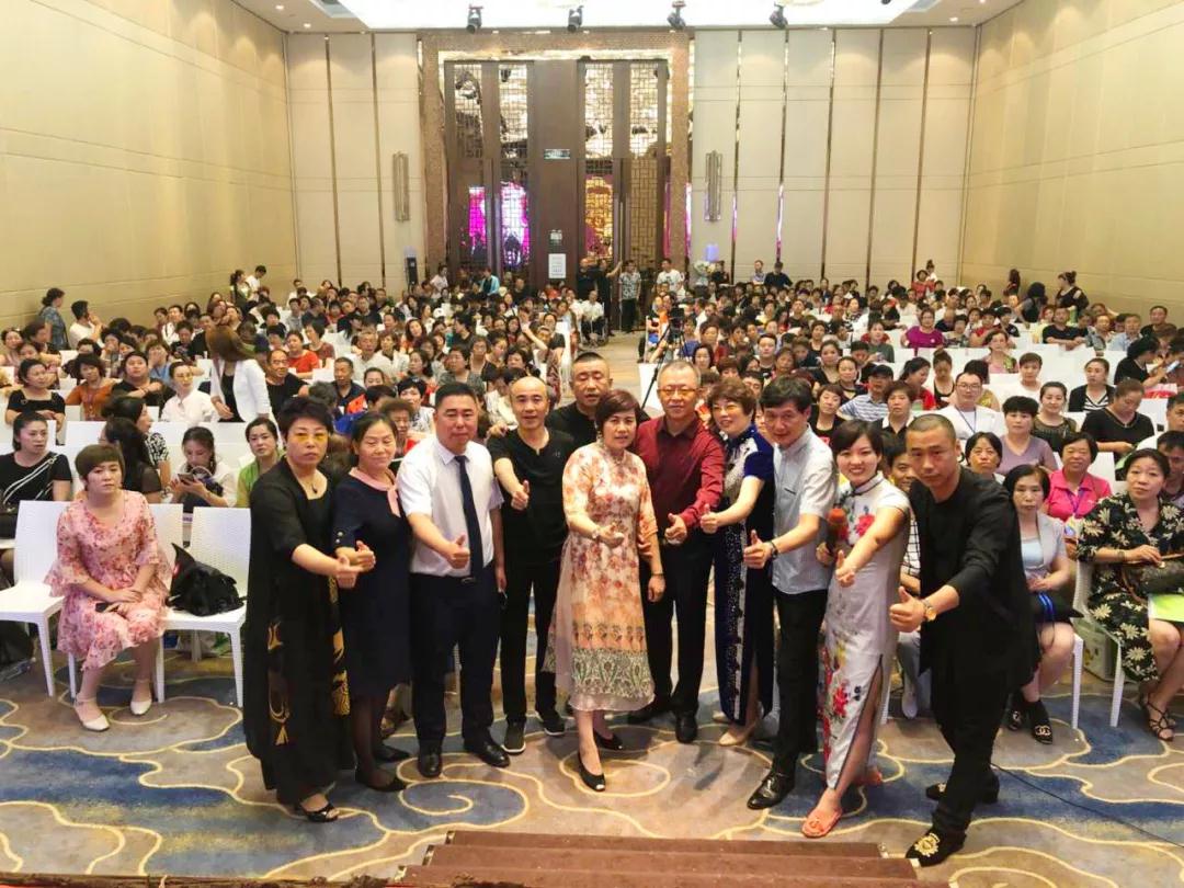 【完美森林】健康中國萬里行哈爾濱站圓滿落幕! 【完美森林】健康中國萬里行哈爾濱站圓滿落幕!
