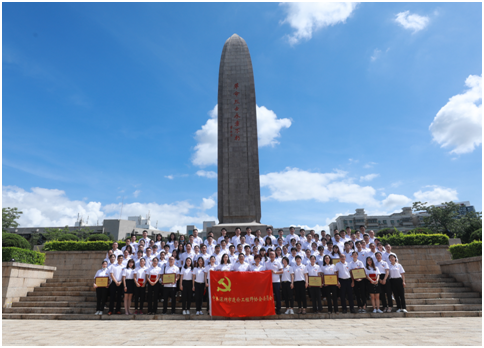 “迎七一•祭奠英烈” ——丰浩达党支部参加深圳市造价工程师协会党委七一祭奠英烈活动