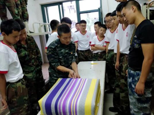 在弘博 | 我来为你贴心 在弘博 | 我来为你贴心