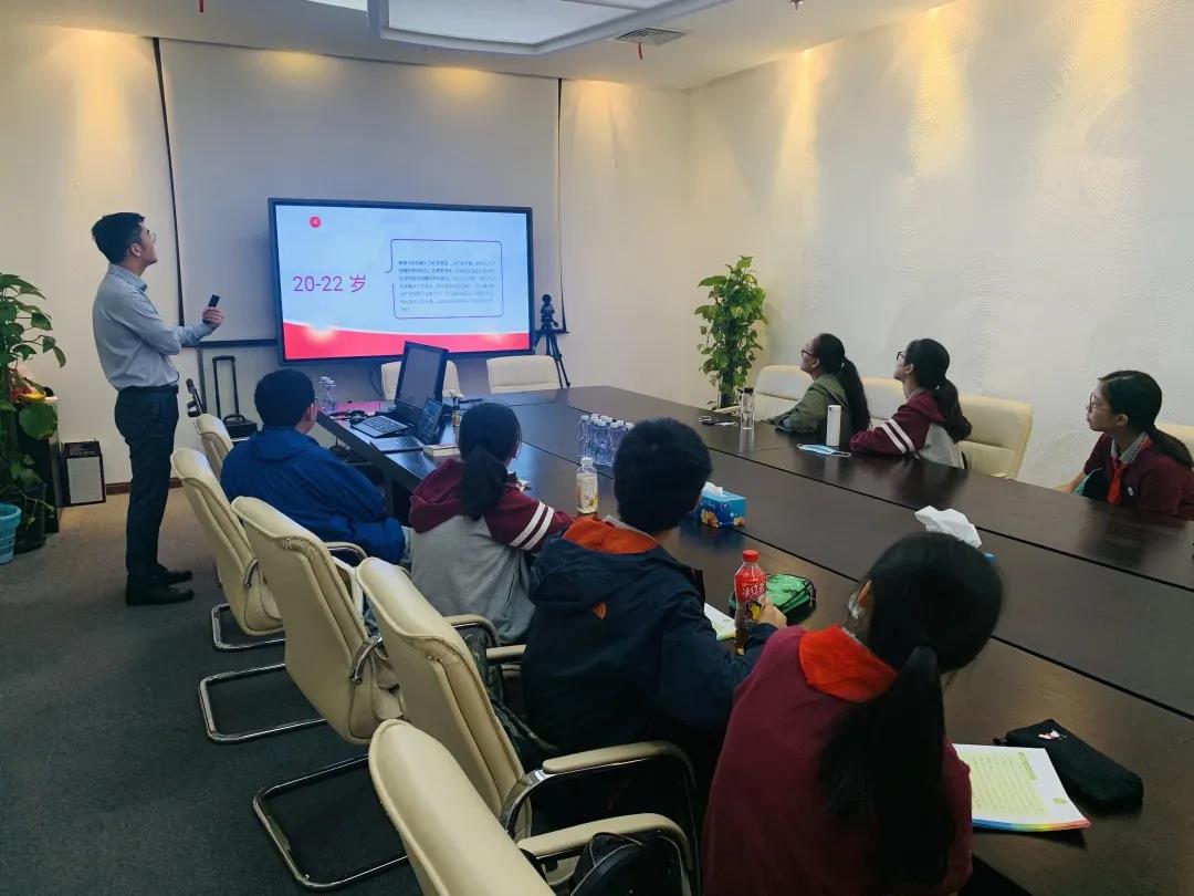 令人心动的实习——华四学生于普世所开展职业体验活动 令人心动的实习——华四学生于普世所开展职业体验活动