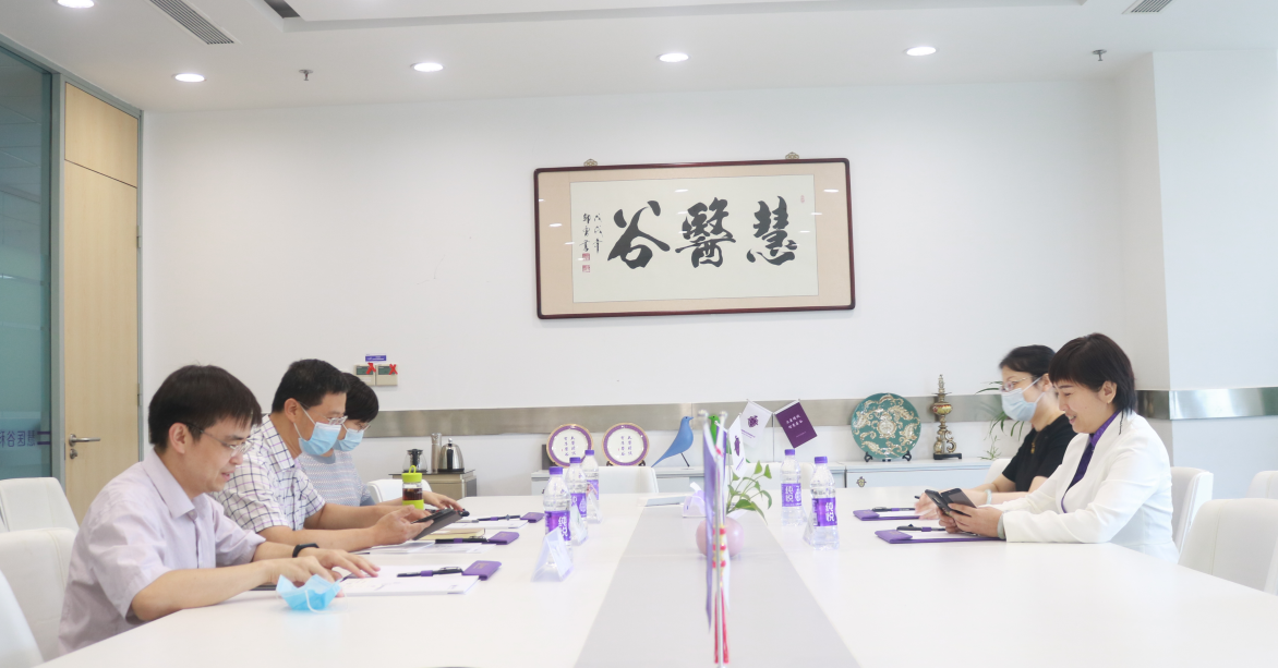市卫健委、市科技局领导莅临万博官网登录手机版本参观调研 市卫健委、市科技局领导莅临万博官网登录手机版本参观调研