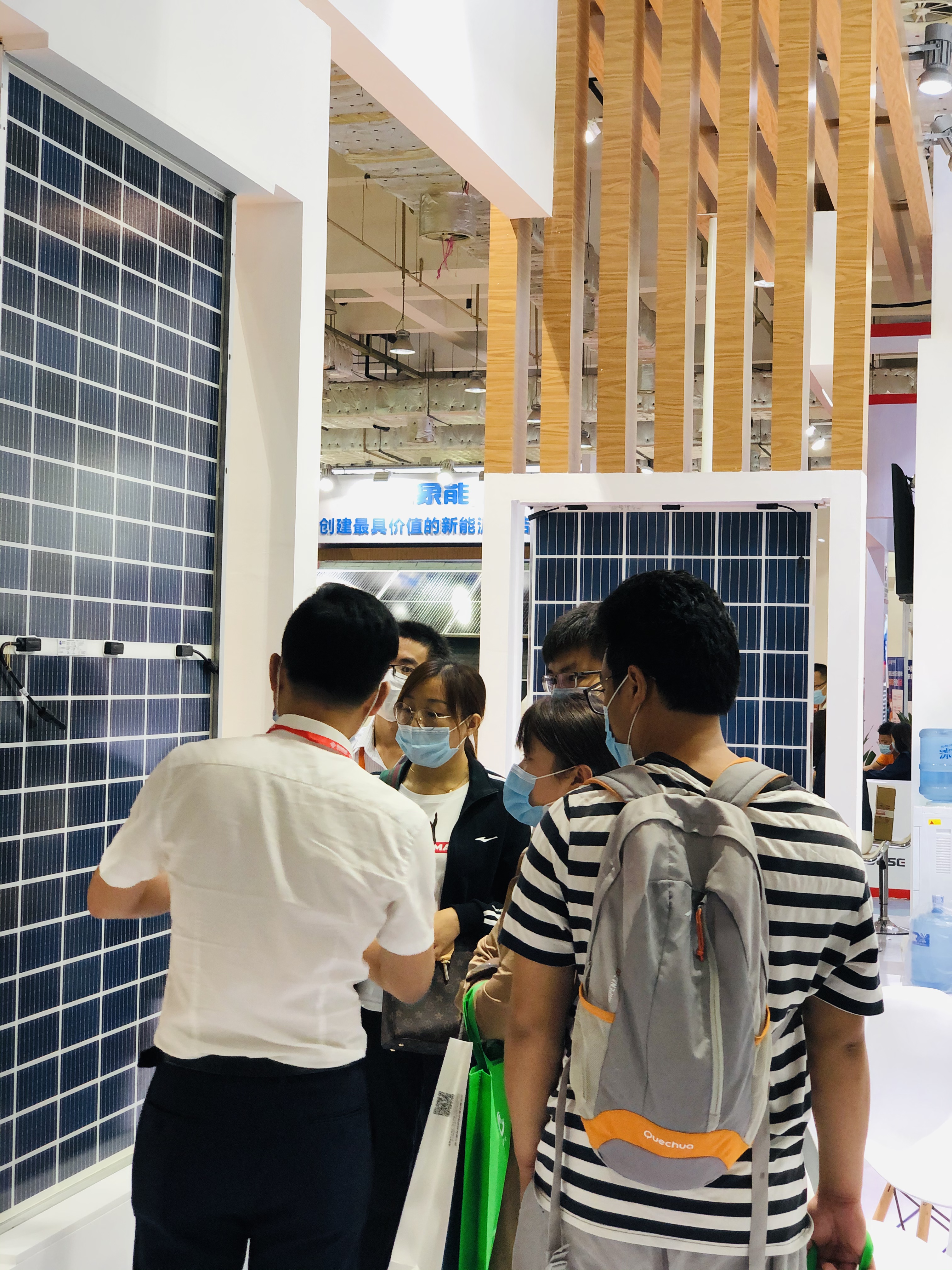 瑞元天科亮相济南展会 抖音直播首秀人气高涨 瑞元天科亮相济南展会 抖音直播首秀人气高涨
