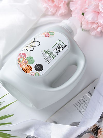 洗濯用合成洗剤 KC