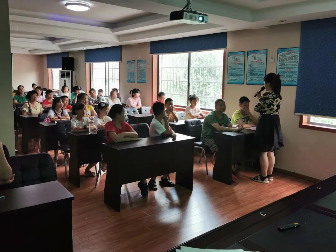 “阳光心态,爱伴成长“蚌塘社区 青少年心理健康讲座圆满结束 “阳光心态,爱伴成长“蚌塘社区 青少年心理健康讲座圆满结束