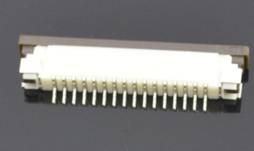 影响针座端子连接器导电性的因素
