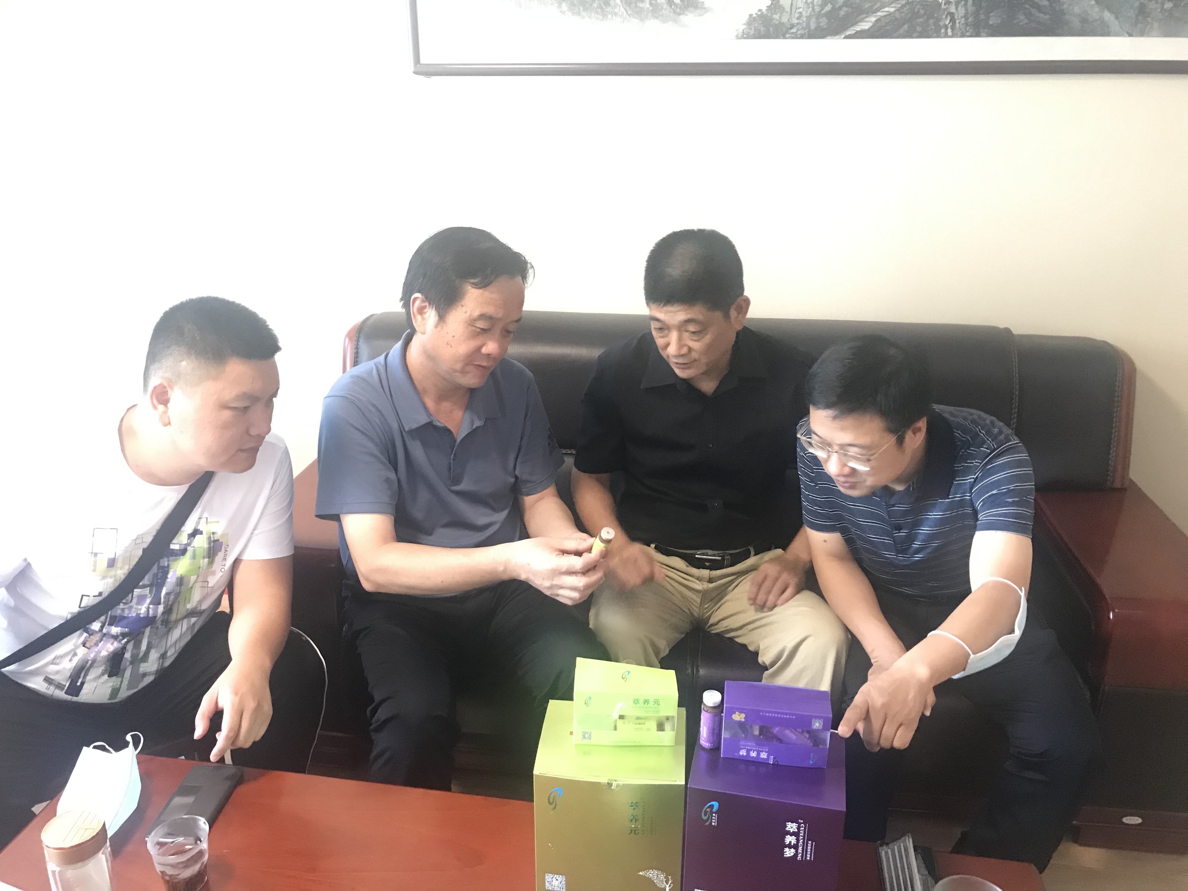 天门市领导,亲自考察参与会谈,所提意见让人惊讶! 天门市领导,亲自考察参与会谈,所提意见让人惊讶!