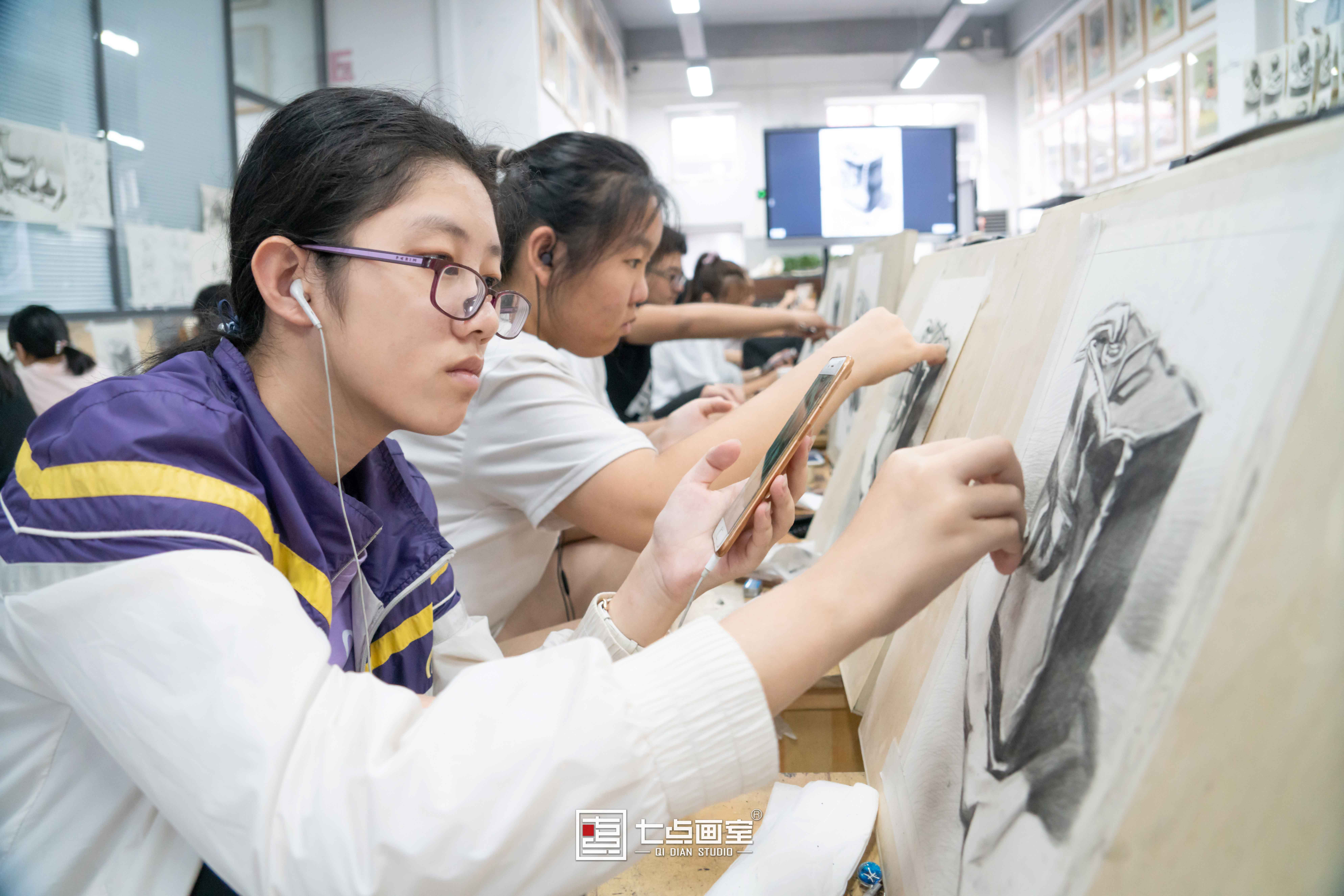 七点非常态集训预科班丨应对失控考试政策的新课改 七点非常态集训预科班丨应对失控考试政策的新课改