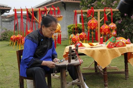 民間藝術(shù)的璀璨明星——世代傳承的文化遺產(chǎn)