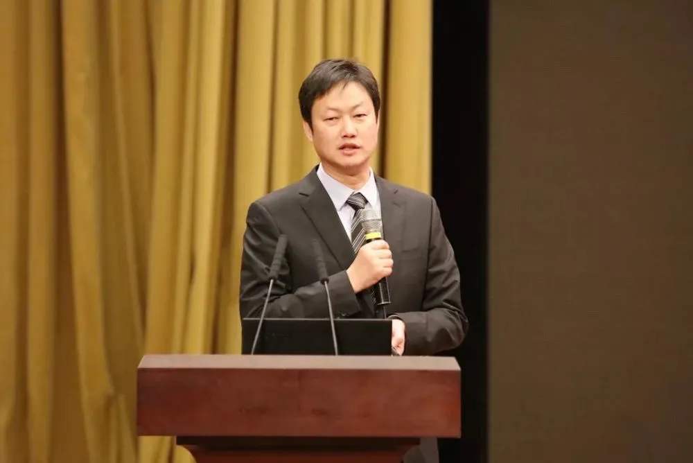 曾博伟:发展亿博团队全天实时计划产业 扩大消费需求 曾博伟:发展亿博团队全天实时计划产业 扩大消费需求