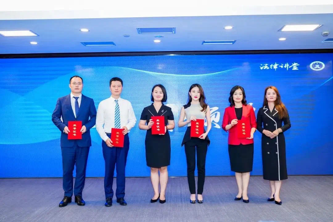 普世律师入选央视《法律讲堂》主讲人人才储备库 普世律师入选央视《法律讲堂》主讲人人才储备库